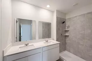 2307 Burney Fls Ln, Davenport, FL 33837 - Photo 15