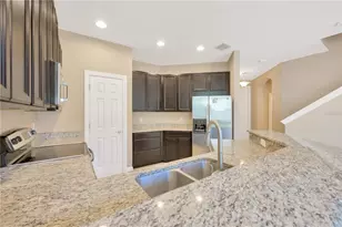 16065 Bella Woods Dr, Tampa, FL 33647 - Photo 11