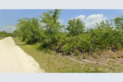 383 Carole Road NW, Lake Placid, FL 33852 - Photo 3