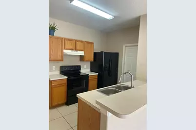 628 Madina Circle, Davenport, FL 33837 - Photo 5