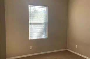 628 Madina Cir, Davenport, FL 33837 - Photo 11