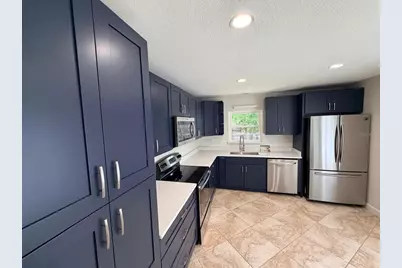 1083 Beckstrom Dr, Oviedo, FL 32765 - Photo 9