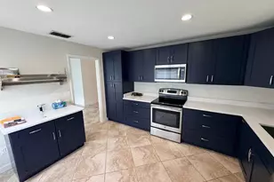 1083 Beckstrom Dr, Oviedo, FL 32765 - Photo 11