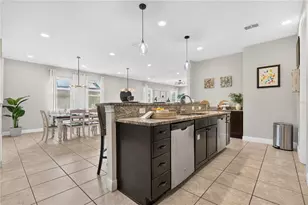 7657 Wilmington Loop, Kissimmee, FL 34747 - Photo 9