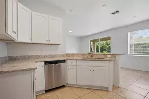 20506 Carolina Cherry Ct, Tampa, FL 33647 - Photo 17