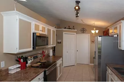 10719 Cherry Oak Circle, Orlando, FL 32817 - Photo 11