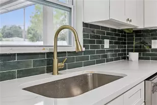 2200 Mosher Dr, Orlando, FL 32810 - Photo 7