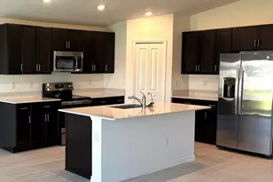 3615 Natural Trce St, Plant City, FL 33565 - Photo 5