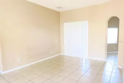 2906 Sweetspire Circle, Kissimmee, FL 34746 - Photo 7