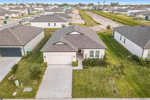 1317 Sterling Pointe Dr, Deltona, FL 32725 - Photo 3