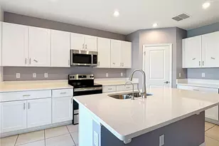4291 Southern Vista Loop, Saint Cloud, FL 34772 - Photo 15
