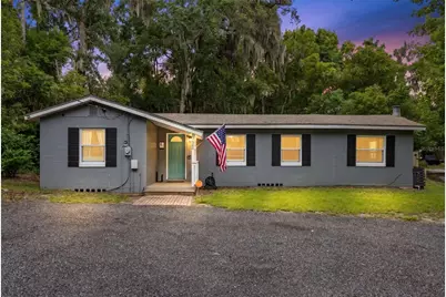 580 Lakeview Avenue, Orange City, FL 32763 - Photo 1