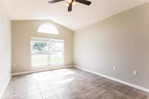2807 Arbour Trail Ct, Deltona, FL 32725 - Photo 11