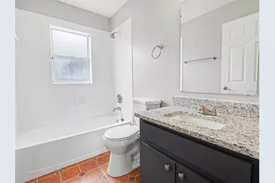 9823 Morris Glen Way, Tampa, FL 33637 - Photo 15