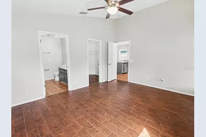 9823 Morris Glen Way, Tampa, FL 33637 - Photo 9