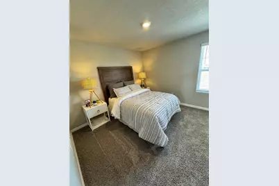 10765 Ironwood Tree Way, San Antonio, FL 33576 - Photo 3