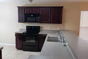 636 Majesty Dr, Davenport, FL 33837 - Photo 3