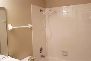 636 Majesty Dr, Davenport, FL 33837 - Photo 15