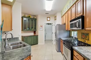 21325 Royal Troon Dr, Leesburg, FL 34748 - Photo 17