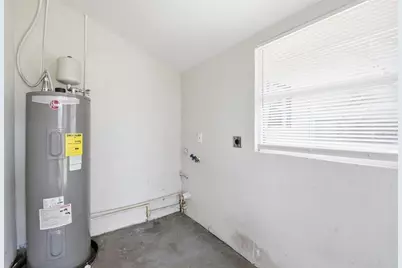 6726 S Dauphin Avenue, Tampa, FL 33611 - Photo 31