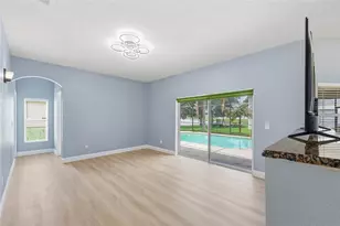 2901 Sweetspire Circle, Kissimmee, FL 34746 - Photo 19