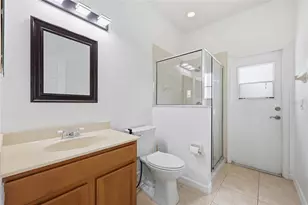 2901 Sweetspire Circle, Kissimmee, FL 34746 - Photo 33