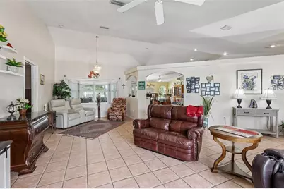60 Woodbury Drive, Palm Coast, FL 32164 - Photo 5
