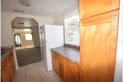 317 E Barnes Avenue, Eustis, FL 32726 - Photo 23