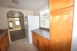 317 E Barnes Ave, Eustis, FL 32726 - Photo 23