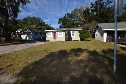 317 E Barnes Avenue, Eustis, FL 32726 - Photo 3
