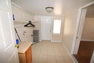 317 E Barnes Ave, Eustis, FL 32726 - Photo 39