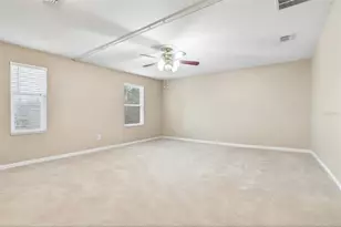 1585 Auburn Hills Ct, Tavares, FL 32778 - Photo 9