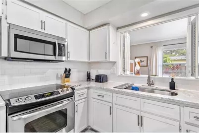 4904 19th Avenue W, Bradenton, FL 34209 - Photo 9