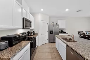 2647 House Finch Rd, Saint Cloud, FL 34773 - Photo 13