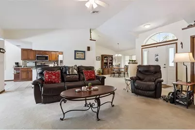 28646 Tammi Drive, Tavares, FL 32778 - Photo 5