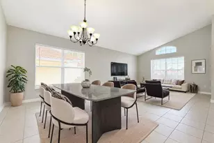139 Hypolita Ave, Davenport, FL 33897 - Photo 3