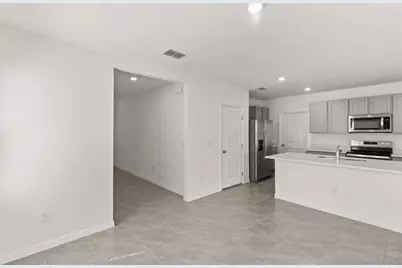 33301 Darley Dale Trail, Wesley Chapel, FL 33545 - Photo 5