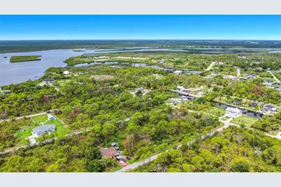 12278 Toynbee Lane, Port Charlotte, FL 33953 - Photo 11