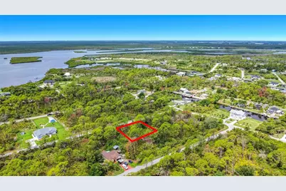 12278 Toynbee Lane, Port Charlotte, FL 33953 - Photo 3
