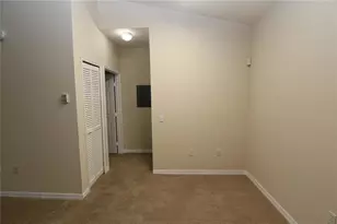 6029 Westgate Dr, Orlando, FL 32835 - Photo 9