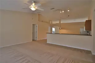 1386 Fallwood Dr, Deltona, FL 32725 - Photo 5