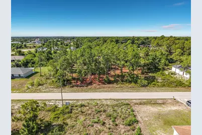 722 Manuel Street E, Lehigh Acres, FL 33974 - Photo 11