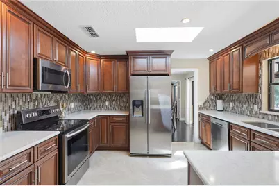 102 Stevenage Court, Longwood, FL 32779 - Photo 3