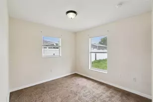 11726 Huggins St, Leesburg, FL 34788 - Photo 9