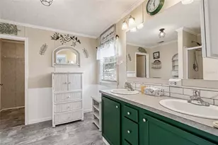 35201 Forest Lake Rd, Leesburg, FL 34788 - Photo 23