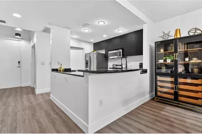 525 E Jackson Street #403, Orlando, FL 32801 - Photo 7