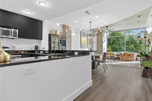 525 E Jackson St, Orlando, FL 32801 - Photo 13