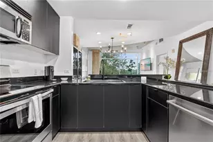 525 E Jackson St, Orlando, FL 32801 - Photo 11