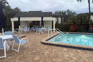 1645 Spoonbill Ln, Naples, FL 34105 - Photo 21