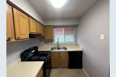 4111 S Semoran Boulevard #3, Orlando, FL 32822 - Photo 3